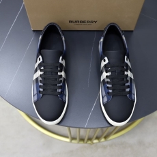 Burberry Sneakers